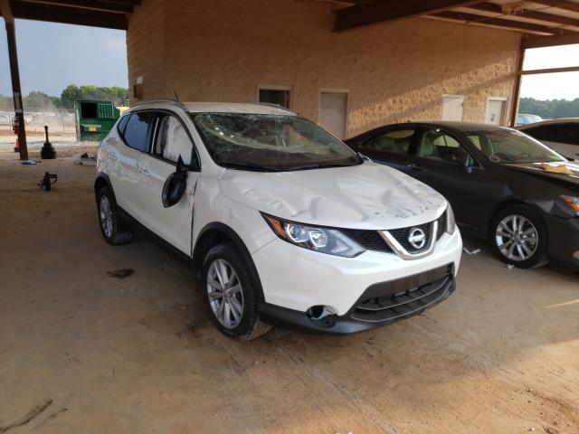 NISSAN ROGUE 2017 jn1bj1cpxhw015721