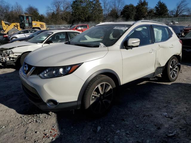 NISSAN ROGUE 2017 jn1bj1cpxhw019882