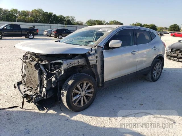 NISSAN ROGUE 2017 jn1bj1cpxhw023821