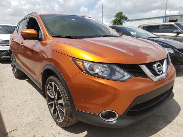 NISSAN ROGUE 2017 jn1bj1cpxhw024791