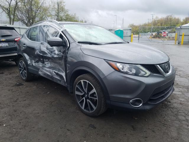 NISSAN ROGUE 2017 jn1bj1cr0hw119443