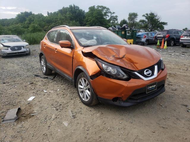 NISSAN ROGUE 2017 jn1bj1cr0hw137246