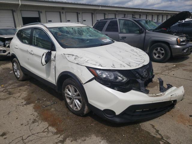 NISSAN ROGUE 2018 jn1bj1cr0jw251012