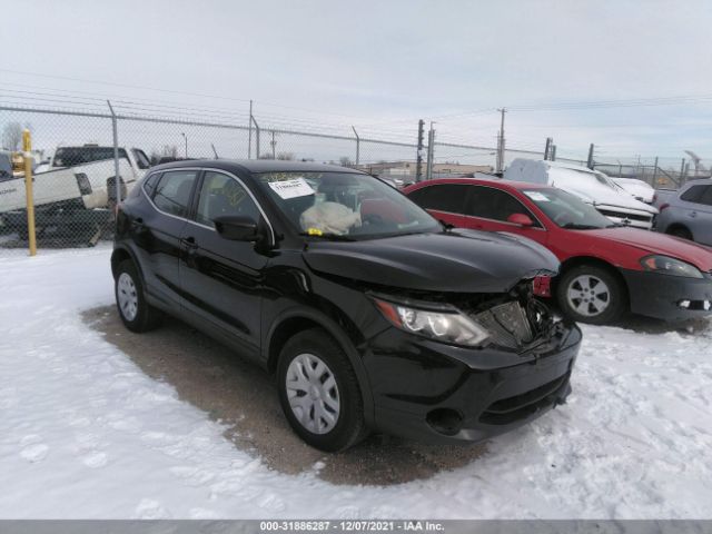 NISSAN ROGUE SPORT 2018 jn1bj1cr0jw268411