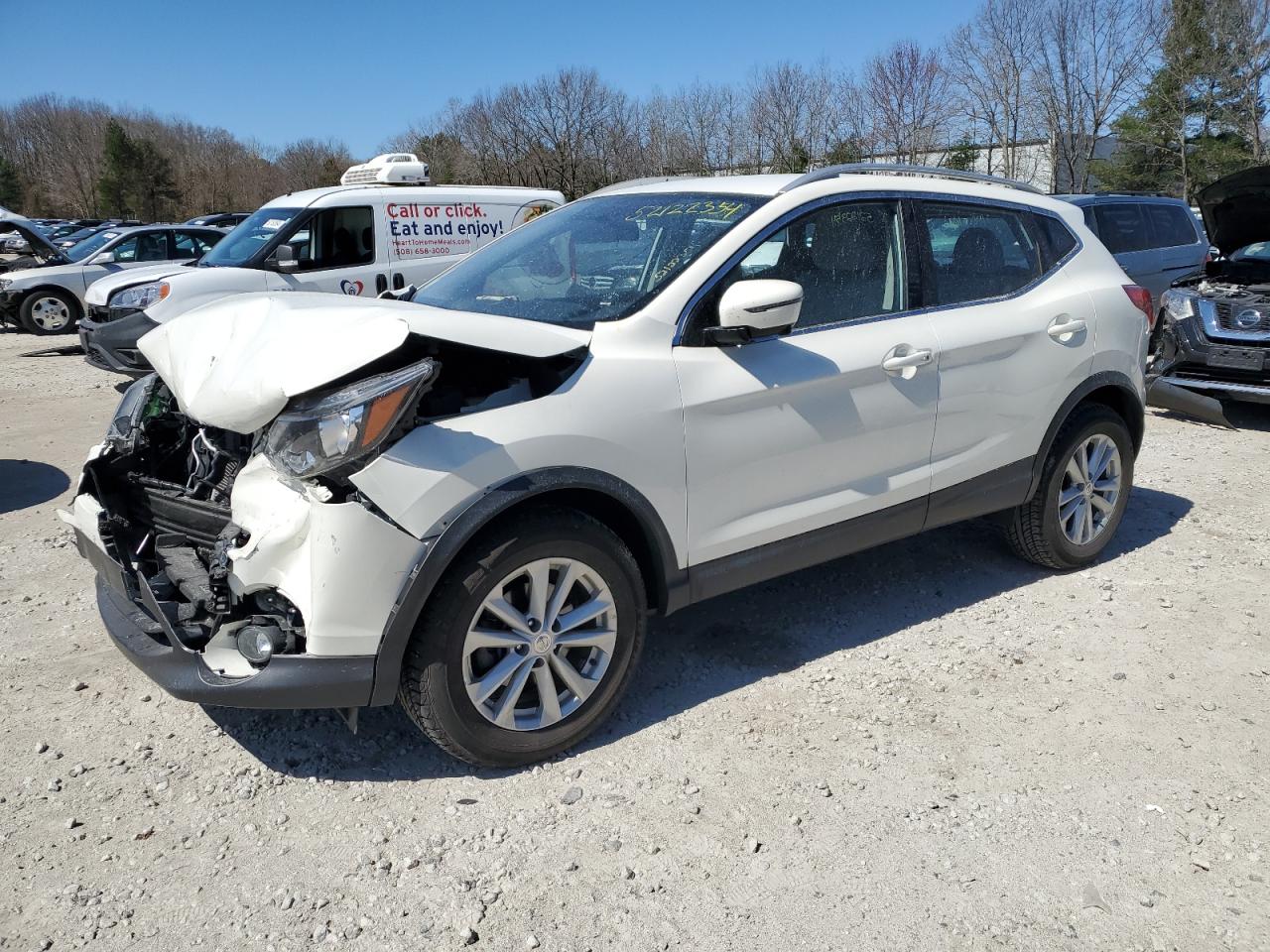 NISSAN ROGUE 2018 jn1bj1cr0jw285080