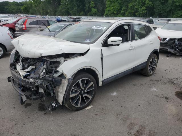 NISSAN ROGUE 2017 jn1bj1cr1hw104367