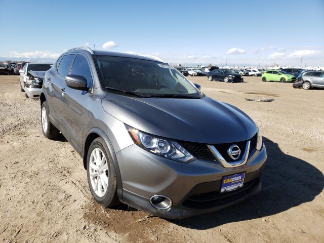 NISSAN ROGUE 2017 jn1bj1cr1hw105115