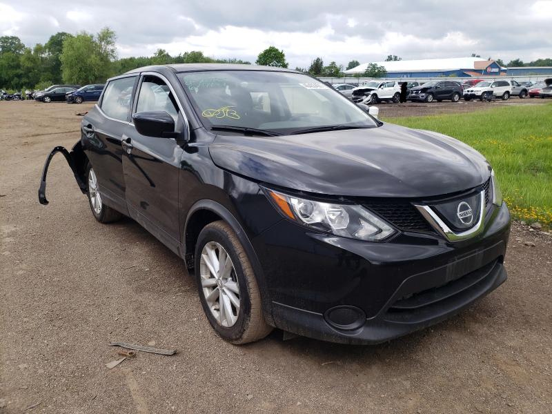 NISSAN ROGUE 2018 jn1bj1cr1jw293012