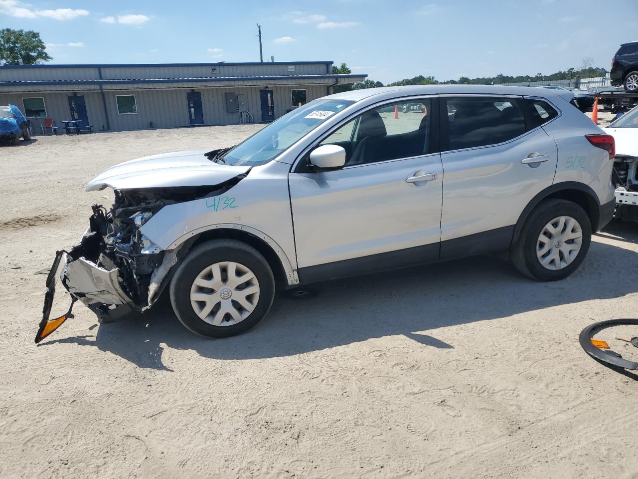 NISSAN ROGUE 2019 jn1bj1cr1kw628819