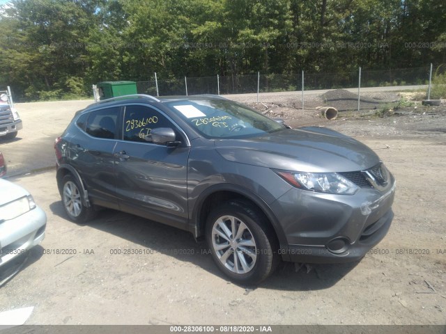 NISSAN ROGUE SPORT 2018 jn1bj1cr2jw265428