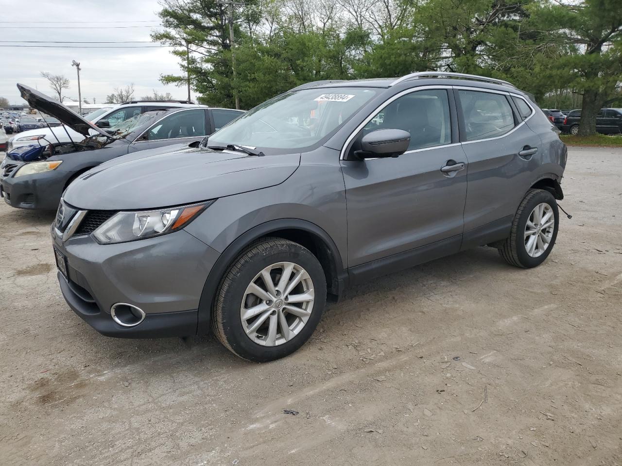 NISSAN ROGUE 2018 jn1bj1cr2jw284156