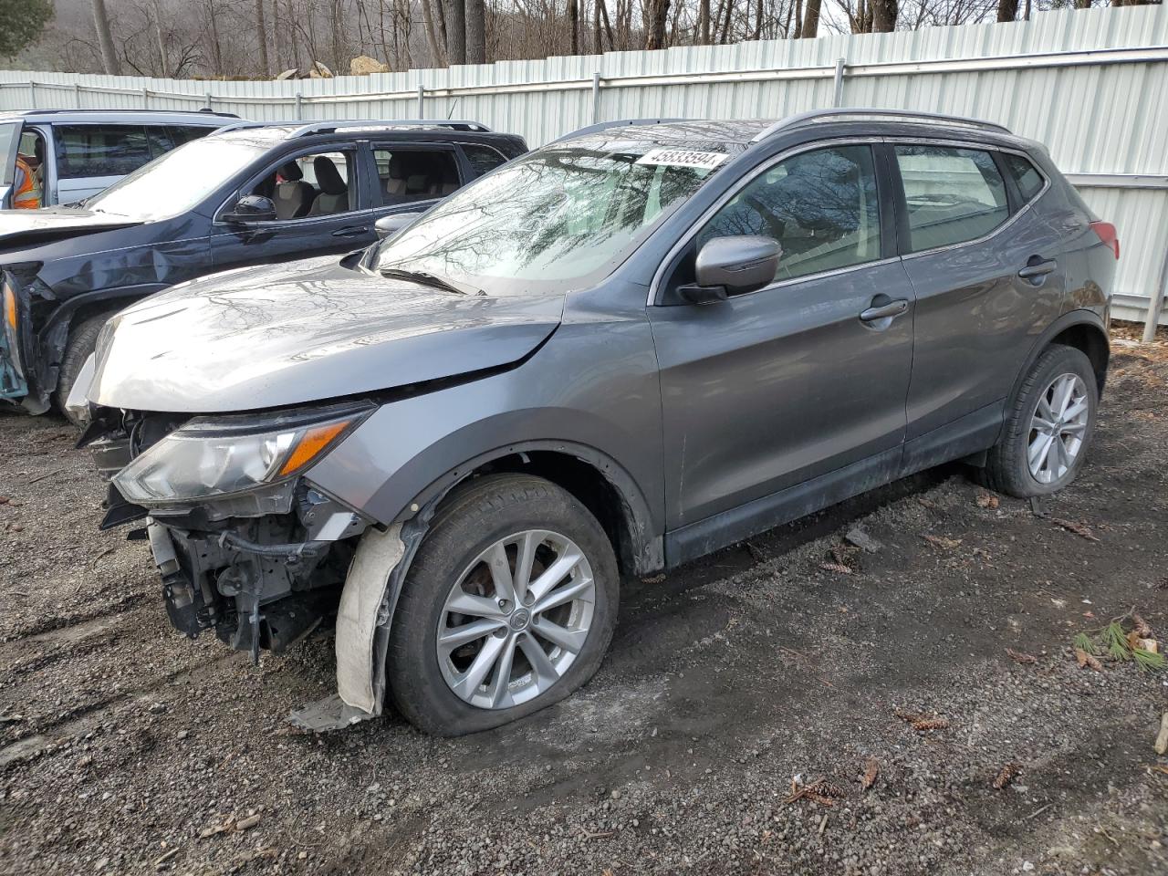 NISSAN ROGUE 2018 jn1bj1cr2jw600073