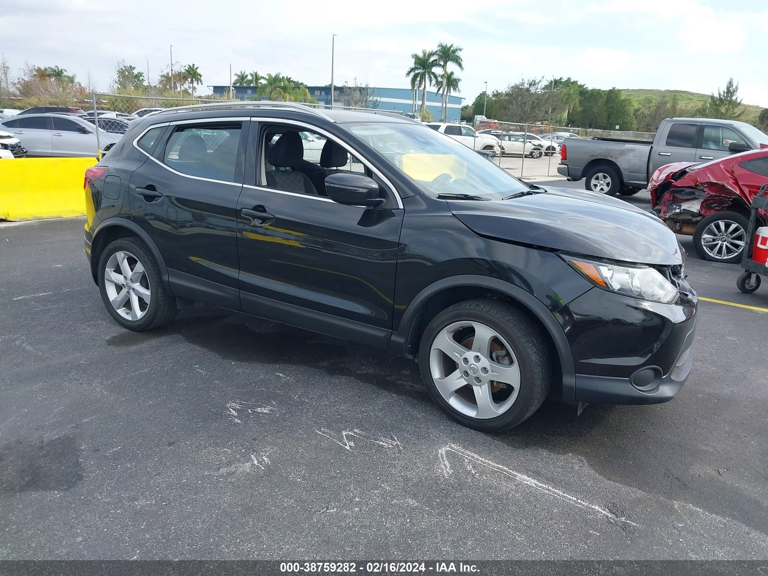 NISSAN ROGUE 2019 jn1bj1cr2kw627694