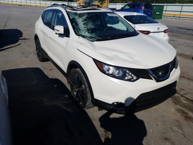 NISSAN ROGUE 2017 jn1bj1cr3hw102085