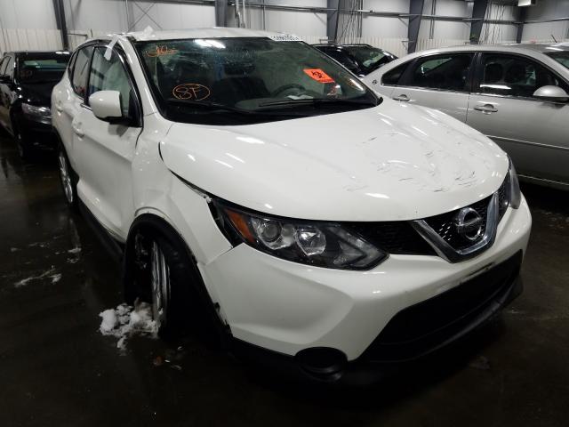 NISSAN ROGUE 2017 jn1bj1cr3hw134227