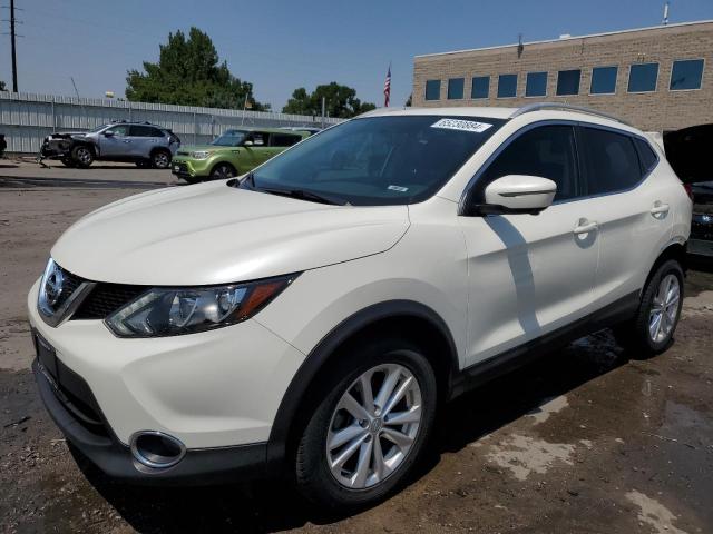 NISSAN ROGUE 2017 jn1bj1cr3hw136219