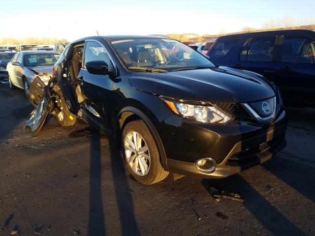 NISSAN ROGUE 2018 jn1bj1cr3jw253997