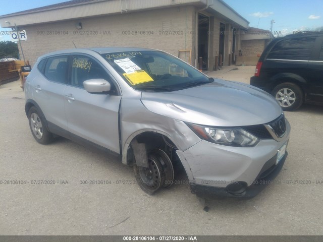 NISSAN ROGUE SPORT 2018 jn1bj1cr3jw257306