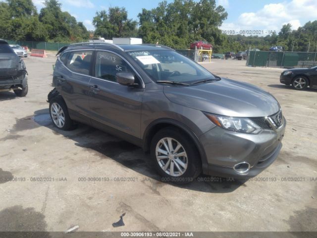 NISSAN ROGUE SPORT 2018 jn1bj1cr3jw286336