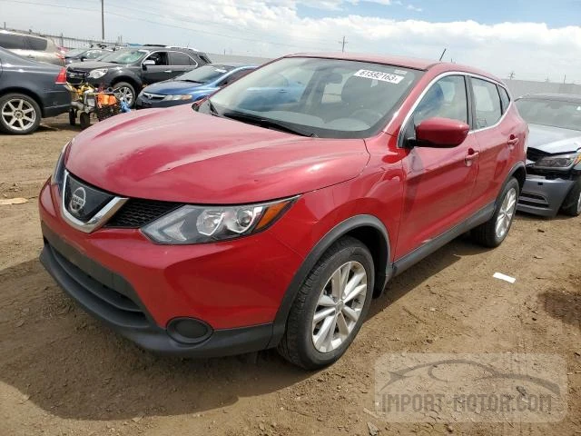 NISSAN ROGUE 2018 jn1bj1cr3jw290435