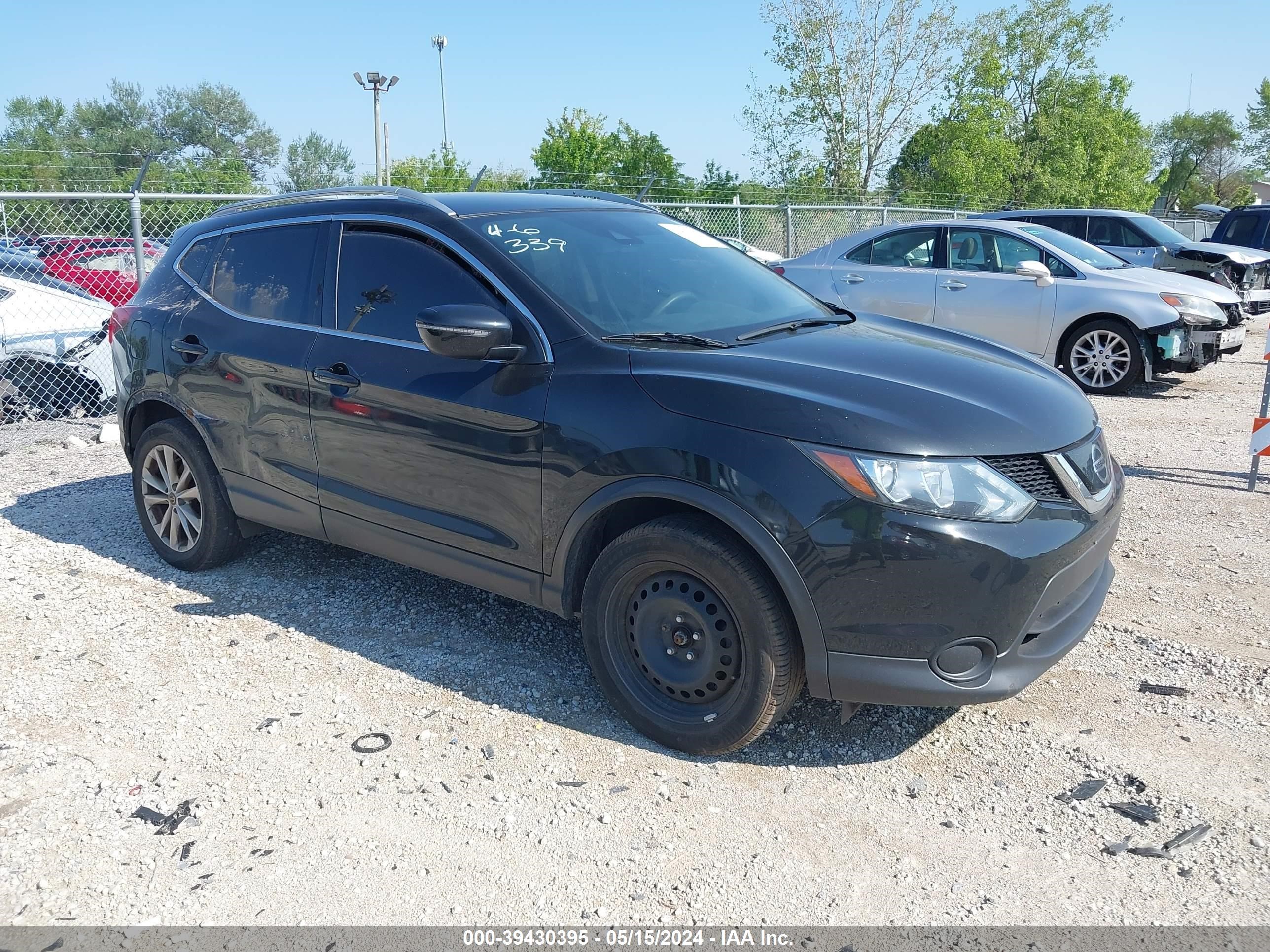 NISSAN ROGUE 2019 jn1bj1cr3kw340624