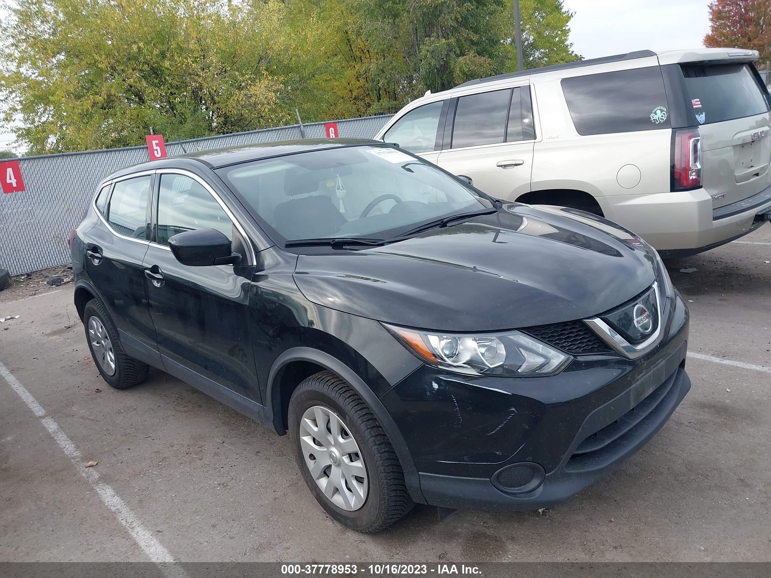 NISSAN ROGUE 2019 jn1bj1cr3kw624349