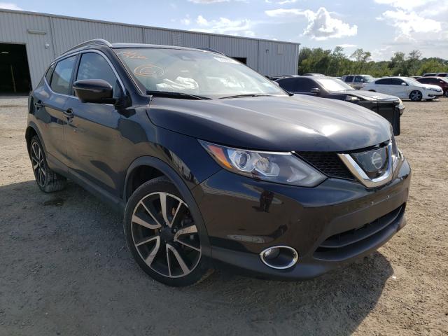 NISSAN ROGUE 2017 jn1bj1cr4hw109790