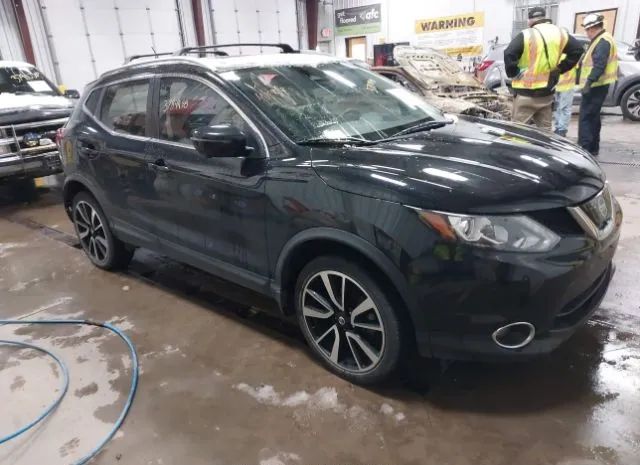 NISSAN ROGUE 2017 jn1bj1cr4hw140425