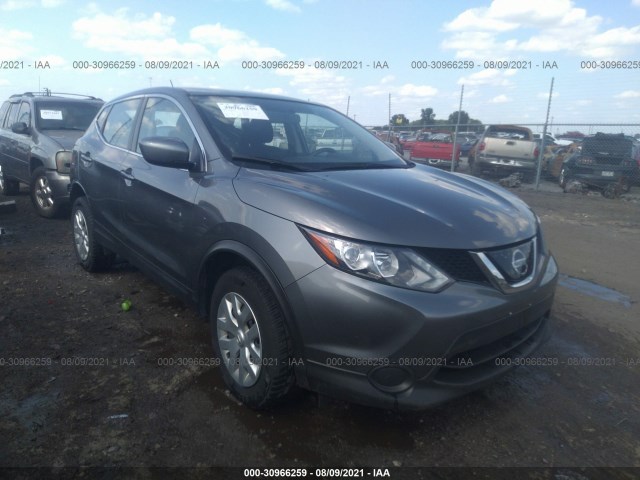 NISSAN ROGUE SPORT 2018 jn1bj1cr4jw258285