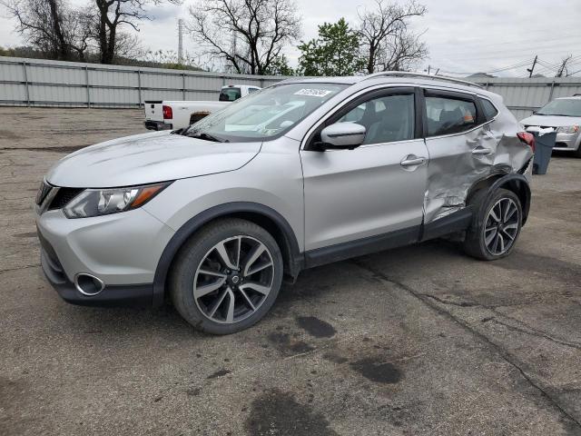 NISSAN ROGUE 2018 jn1bj1cr4jw289567