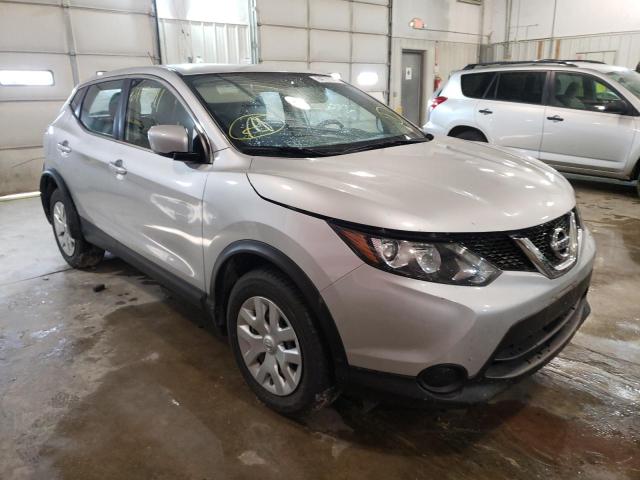 NISSAN ROGUE 2017 jn1bj1cr5hw102606