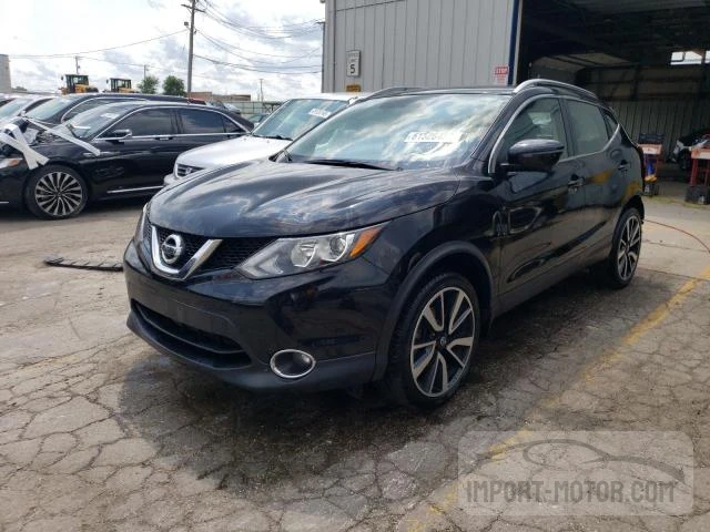 NISSAN ROGUE 2017 jn1bj1cr5hw142149