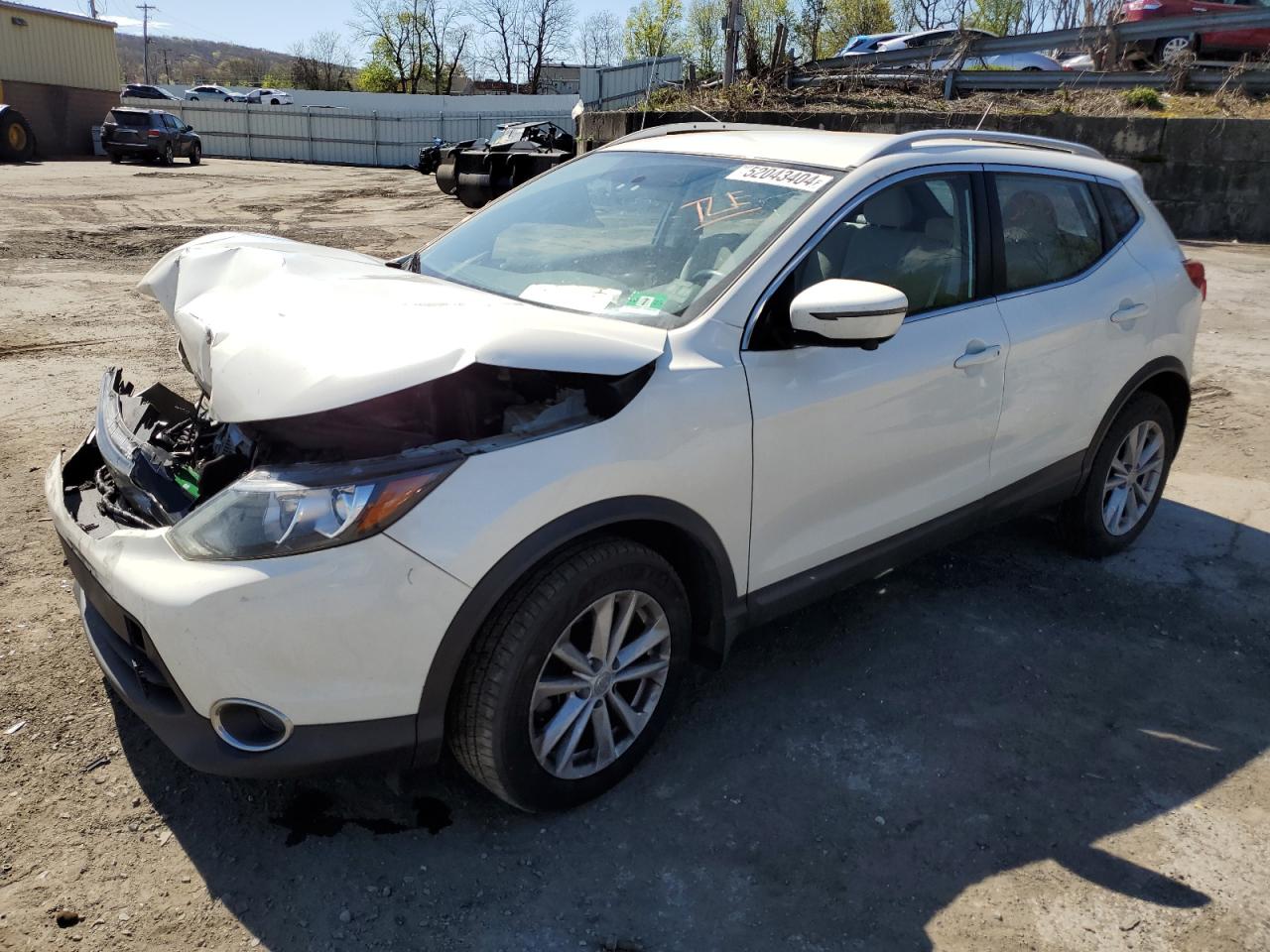 NISSAN ROGUE 2018 jn1bj1cr5jw206907