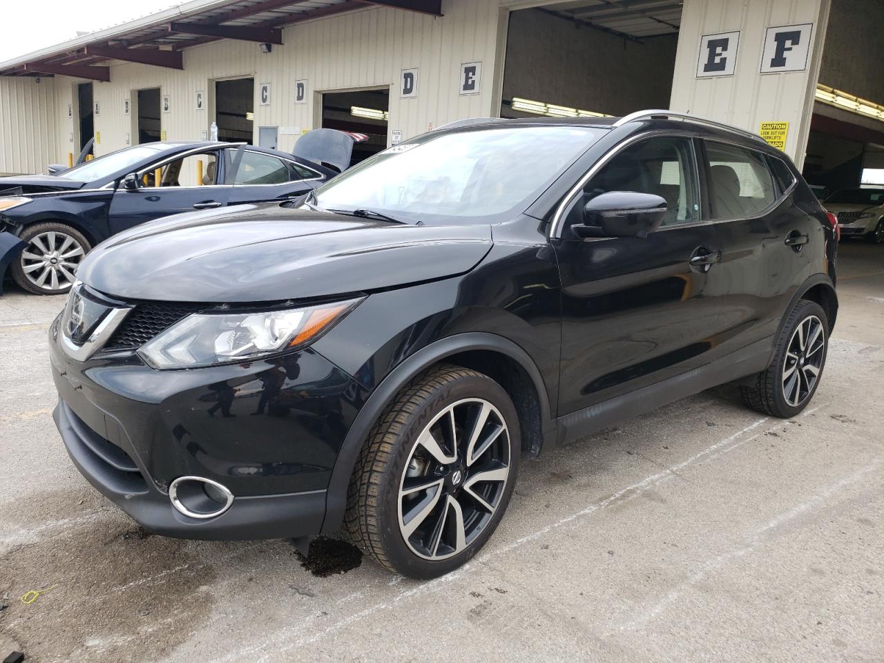 NISSAN ROGUE 2018 jn1bj1cr6jw293989