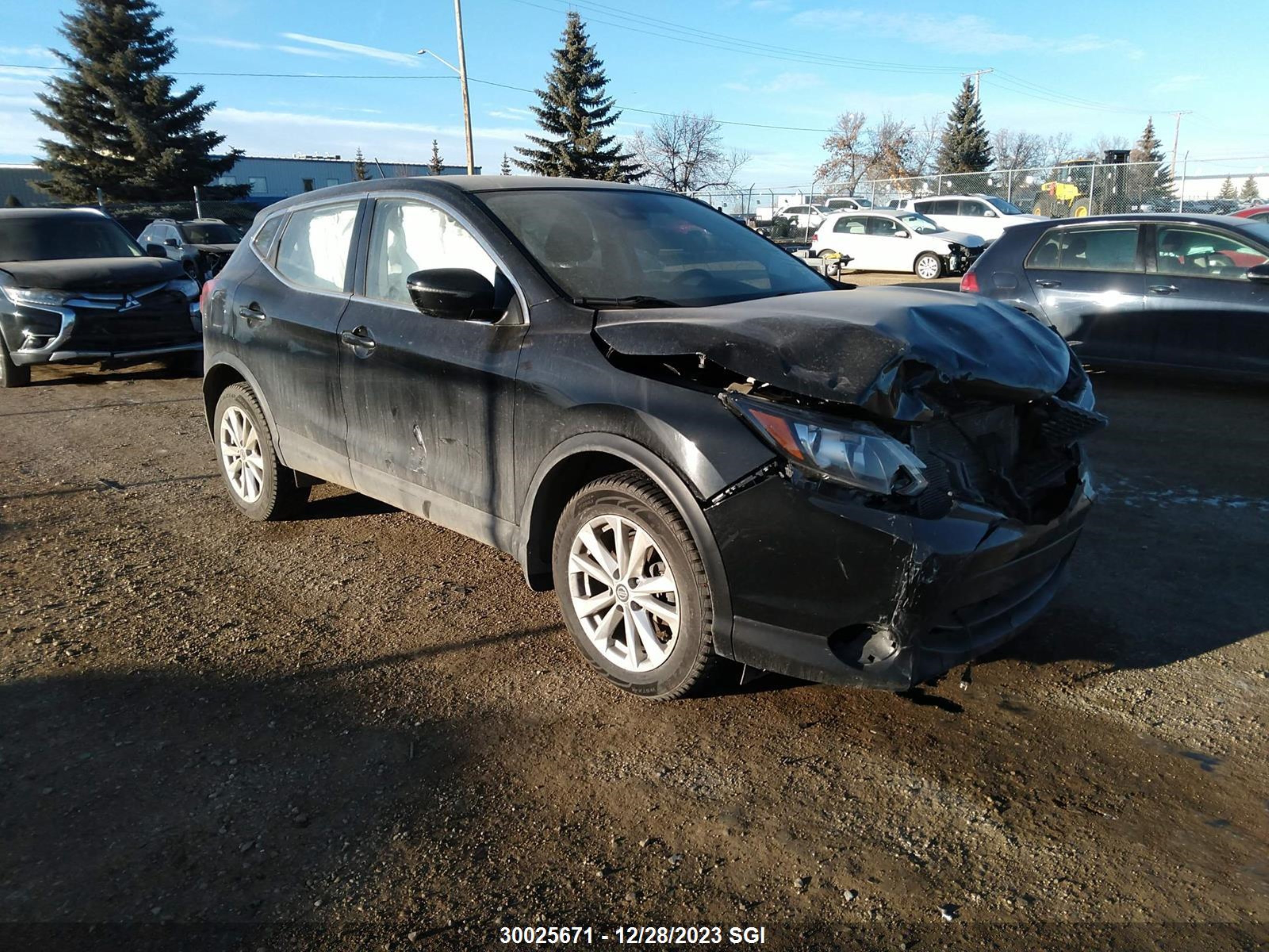 NISSAN ROGUE 2019 jn1bj1cr6kw310145