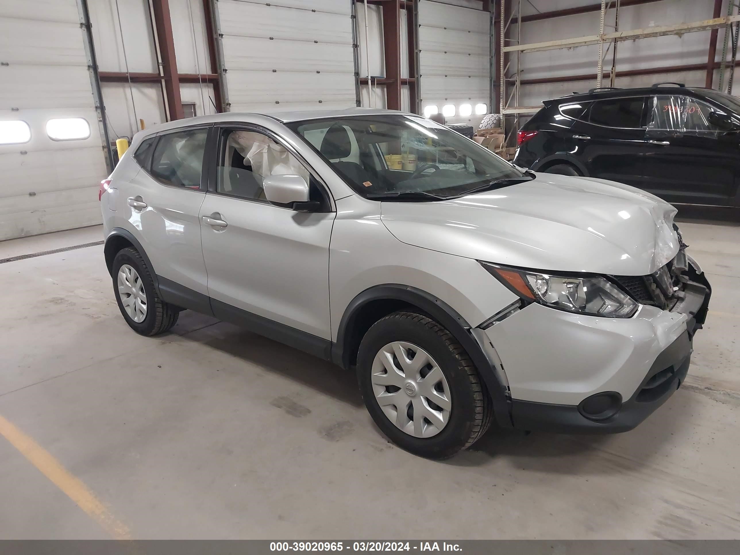 NISSAN ROGUE 2019 jn1bj1cr6kw343937