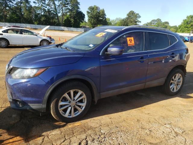 NISSAN ROGUE 2017 jn1bj1cr7hw101859