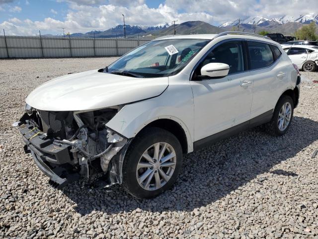 NISSAN ROGUE 2017 jn1bj1cr7hw135218