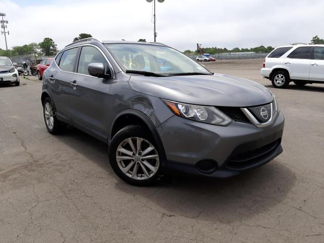 NISSAN ROGUE 2018 jn1bj1cr7jw251816