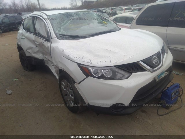 NISSAN ROGUE SPORT 2018 jn1bj1cr7jw256904