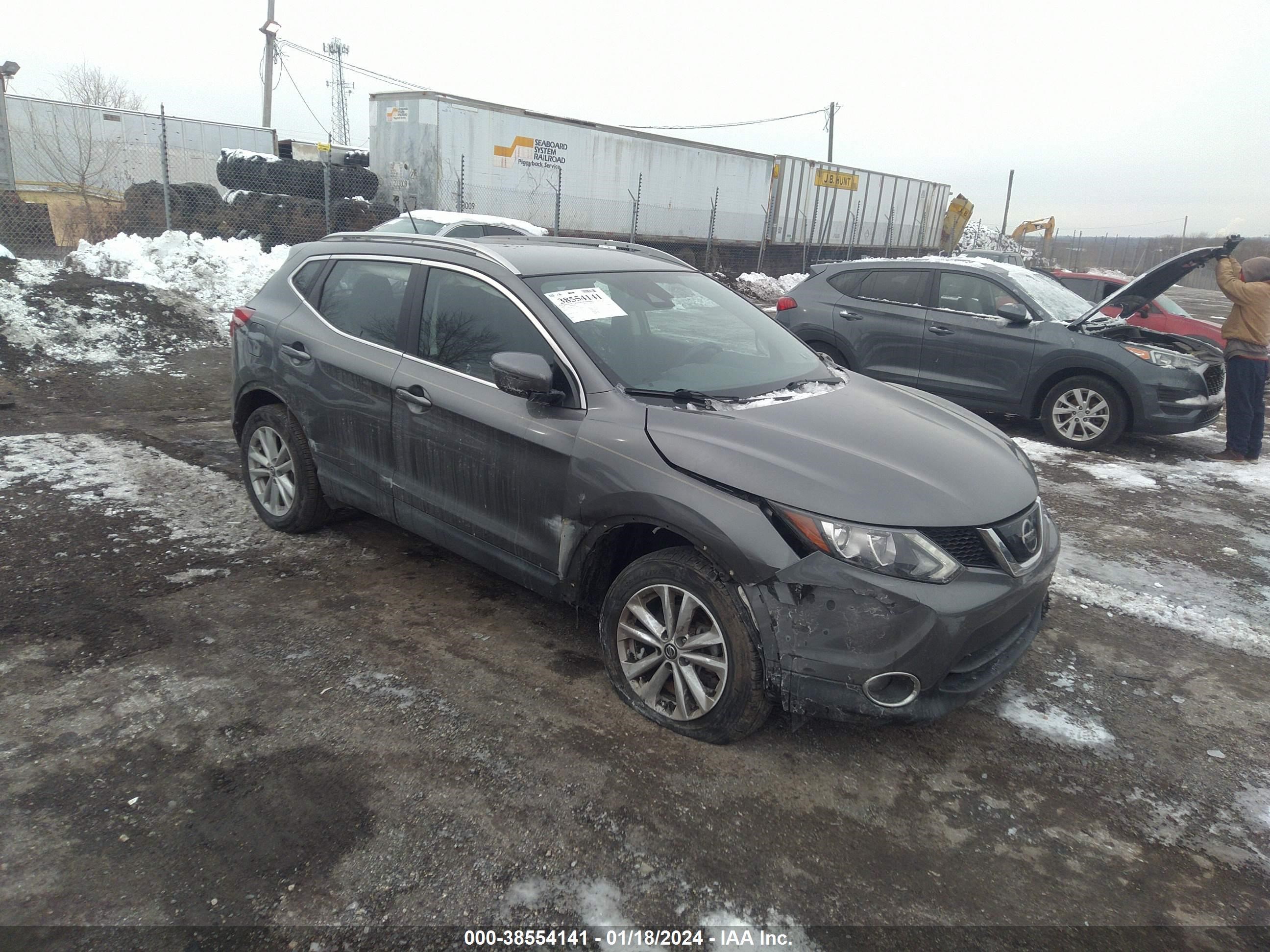 NISSAN ROGUE 2019 jn1bj1cr7kw334390