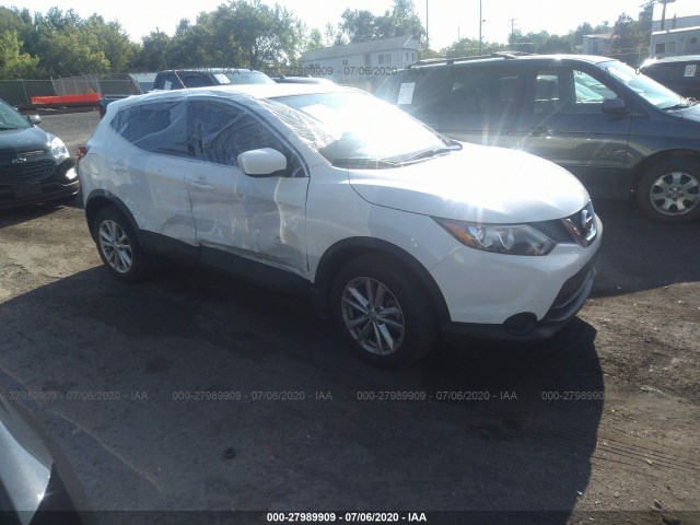 NISSAN ROGUE SPORT 2018 jn1bj1cr8jw200910