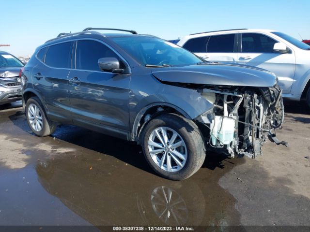 NISSAN ROGUE SPORT 2018 jn1bj1cr8jw292570