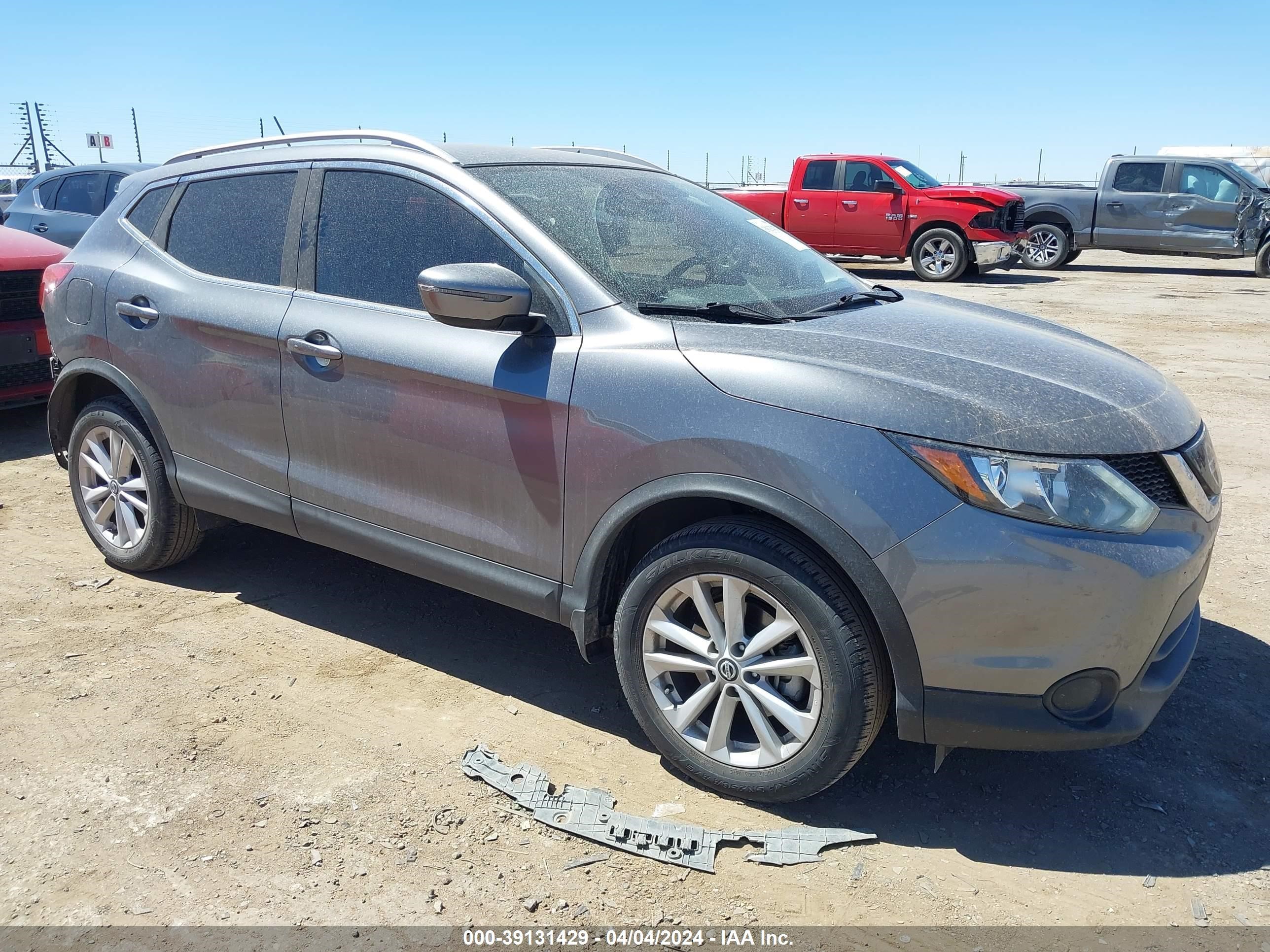 NISSAN ROGUE 2019 jn1bj1cr8kw621026