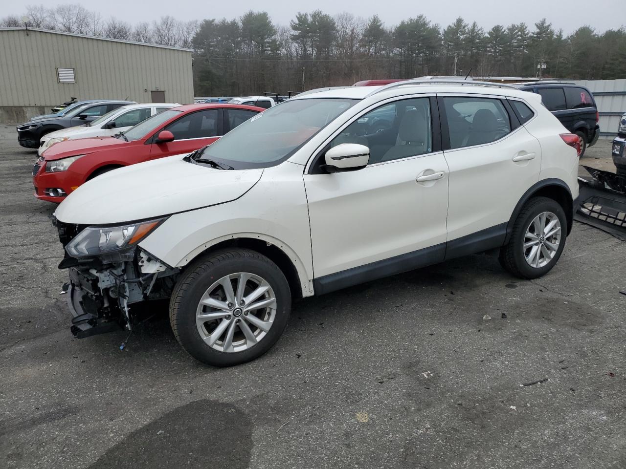 NISSAN ROGUE 2019 jn1bj1cr8kw629787