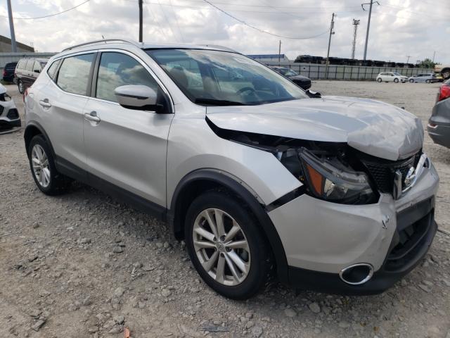 NISSAN ROGUE 2017 jn1bj1cr9hw127220