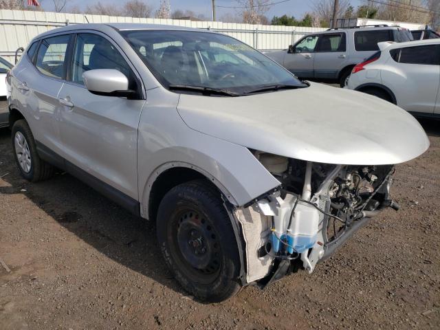 NISSAN ROGUE SPOR 2018 jn1bj1cr9jw256208