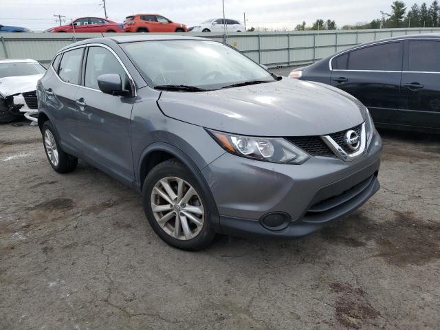 NISSAN ROGUE 2017 jn1bj1crxhw123676