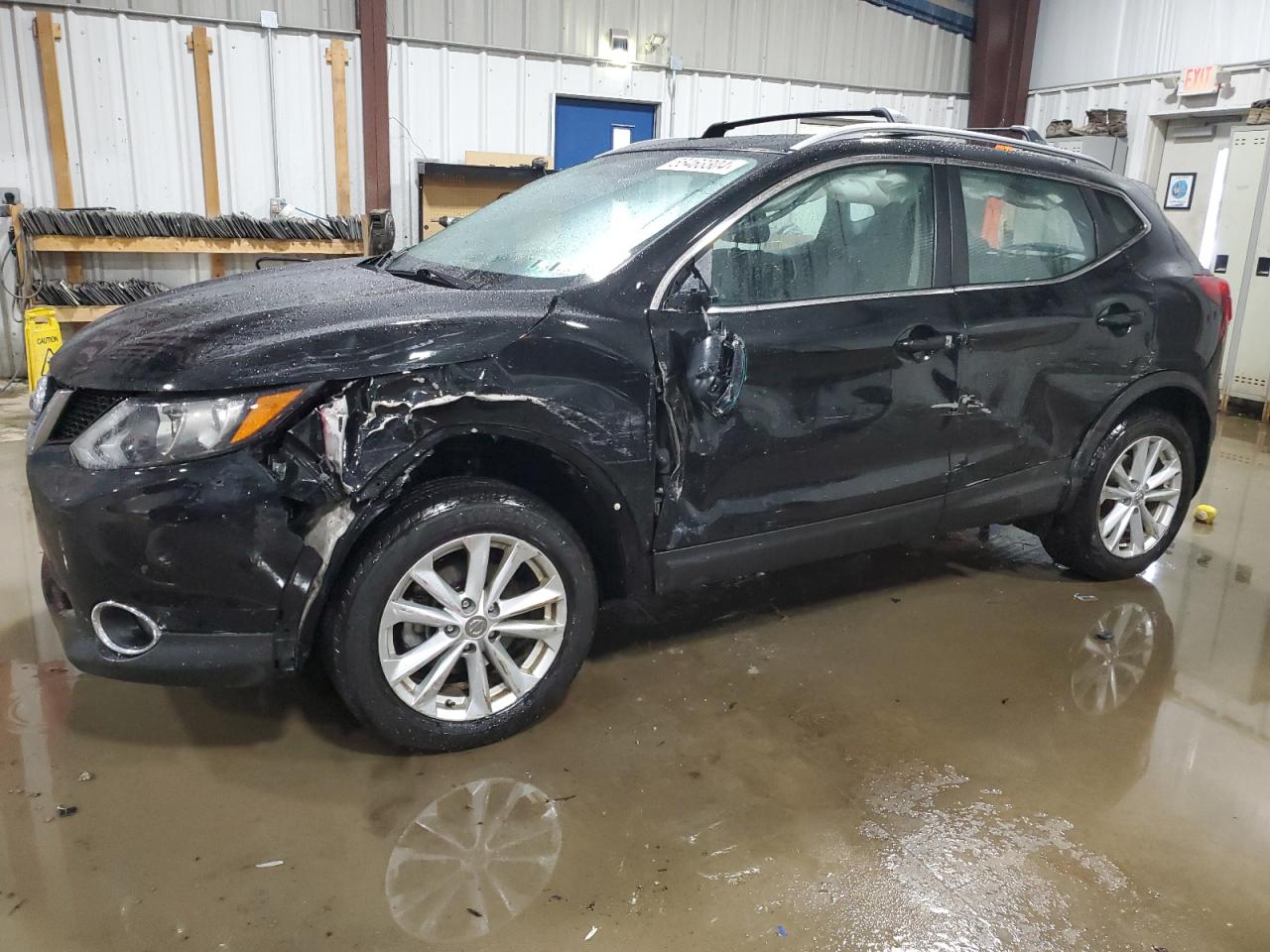 NISSAN ROGUE 2017 jn1bj1crxhw131695