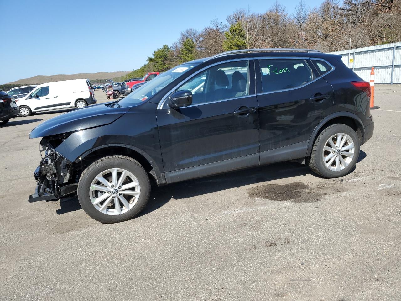 NISSAN ROGUE 2019 jn1bj1crxkw352222